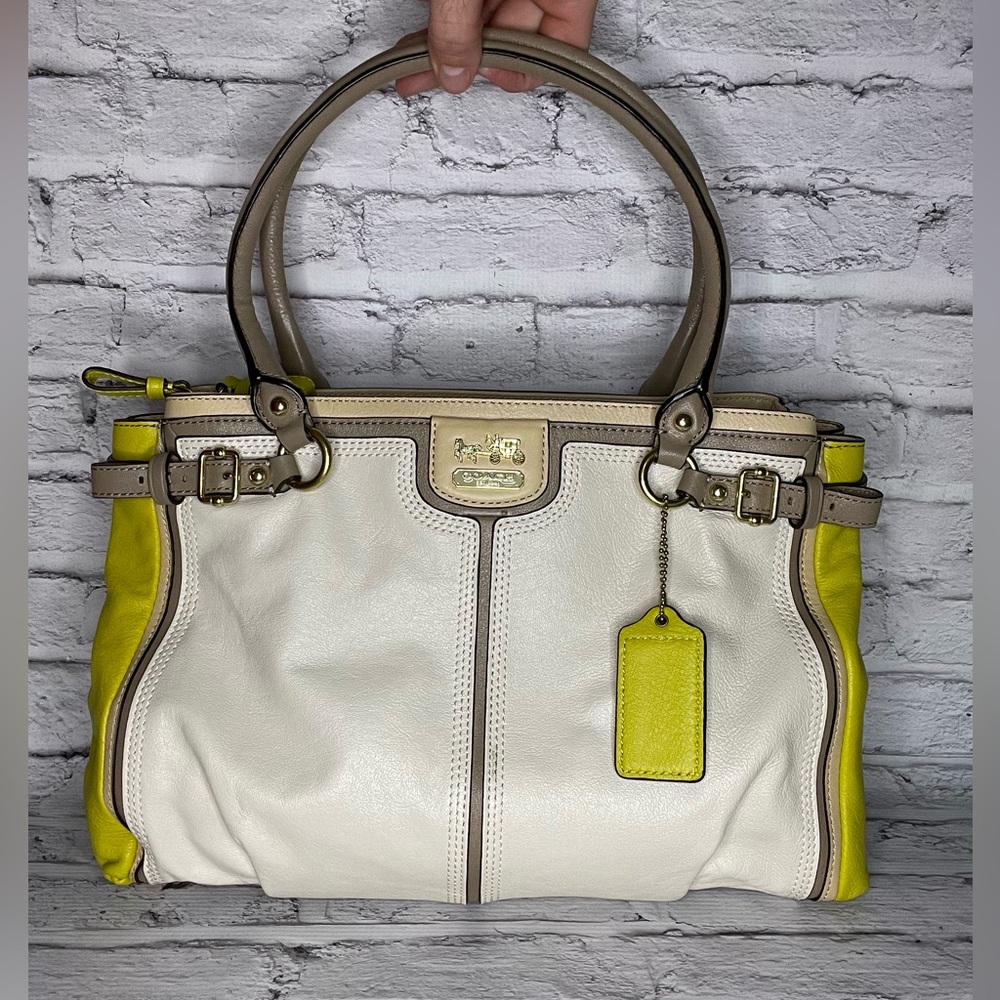 COACH Madison Colorblock Leather Parchment Kiwi Kara Carryall Tote Bag